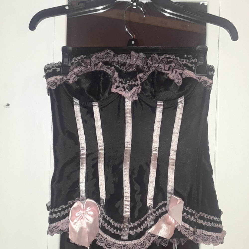 SEXY Lace Up Black & Pink Corset